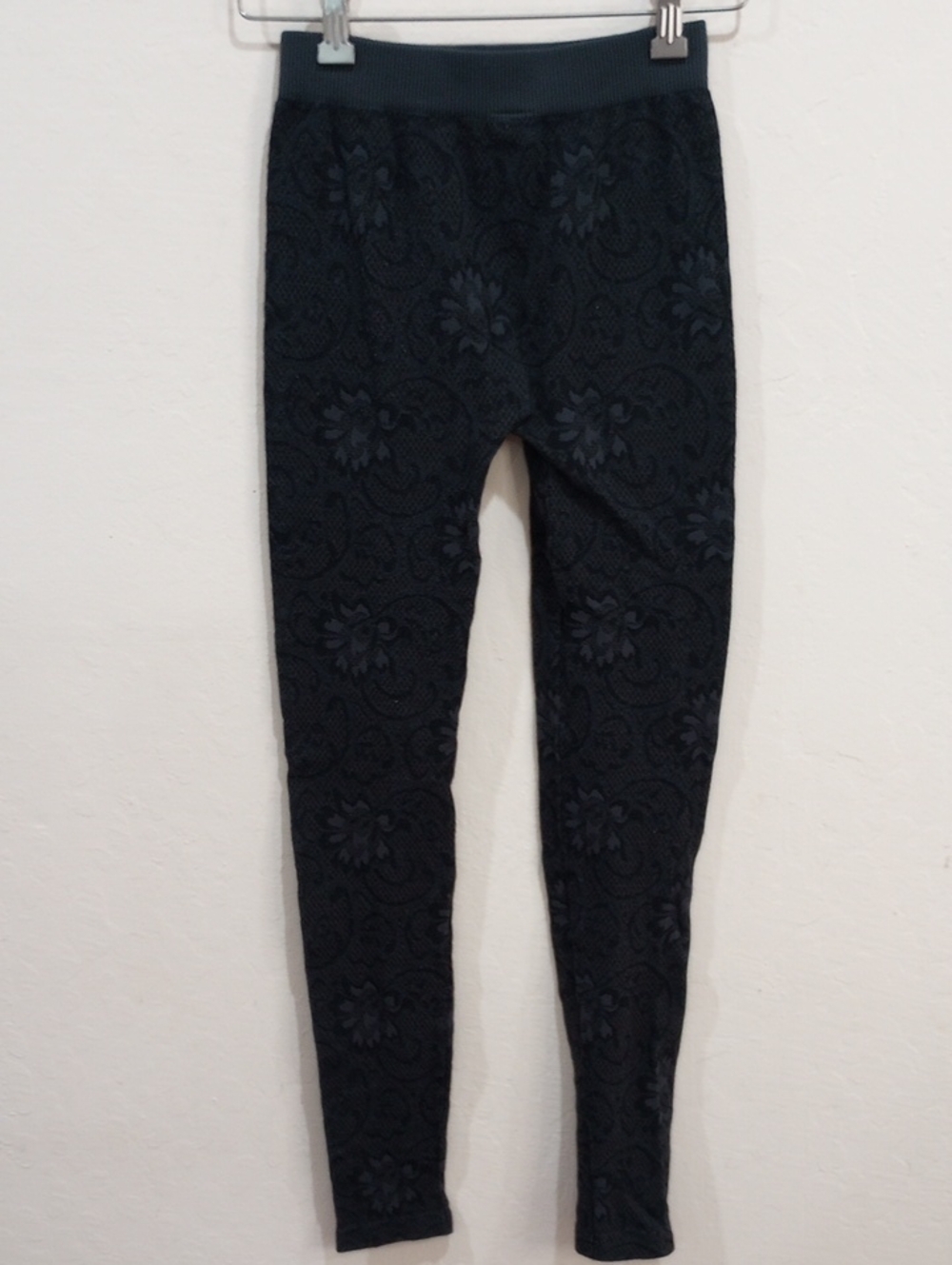 Nikibiki Black Stretch Floral Leggings, OS - Picture 4 of 9